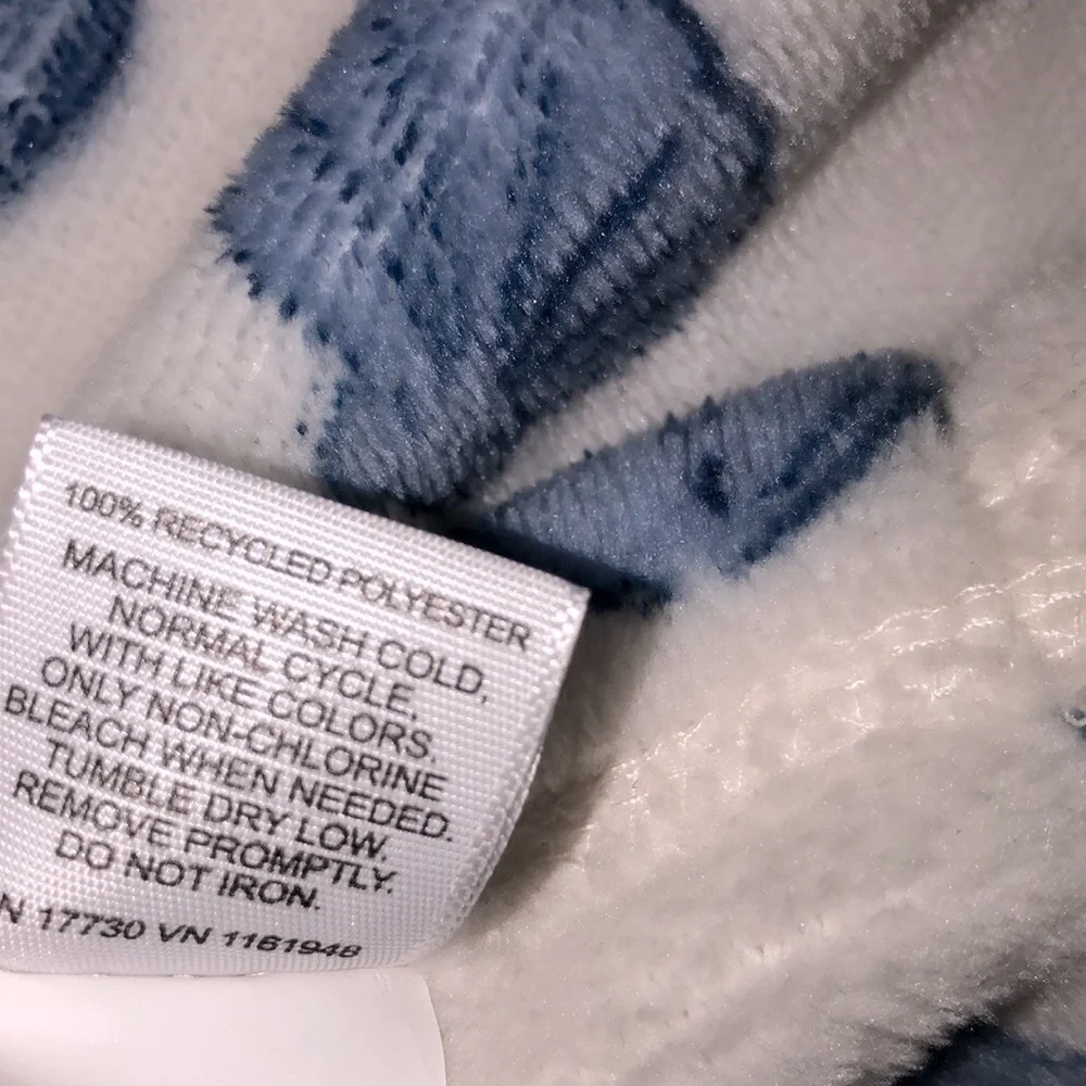 Target large blue and white super soft seashell beach print throw